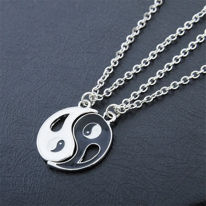 Pendant Friends Selling Classical  Wind Jewelry Tai Chi Bagua Yin And Yang Couple Best Friends Pendants Necklace