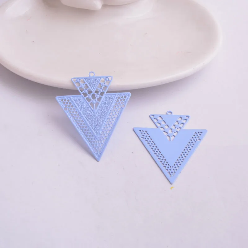 50 Stück AB3335 Silberfarbene Große Dreieckige Anhänger für Ohrringe Geometrische Bunte Anhänger Verbinder DIY Schmuck Ohrringe – Detail 9