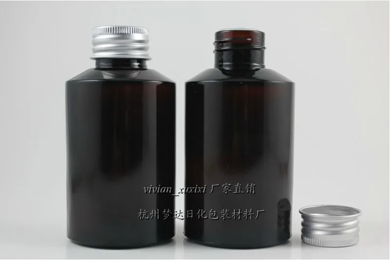 50pcs wholesale 125 ml glass dark brown lotion container with silver screw cap ,125ml glass cosmetic packaging for liquid cream