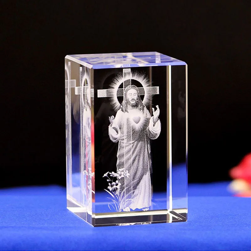 1 pcs Jesus K9 Crystal Laser 3D Internal Statue Sculpture Inter-engraving Figurines Miniatures Crystal Arts Crafts Home Decor