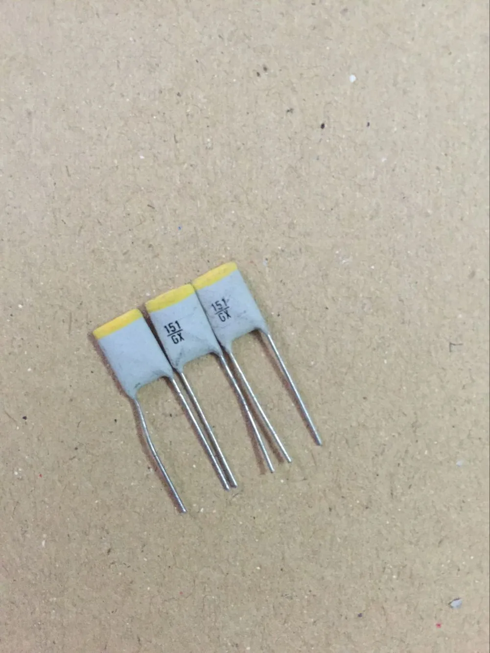 

Высокочастотный керамический конденсатор Holland BC 20 шт./50 шт., 100V150P 2% 151 150PF, полипропилен, бесплатная доставка