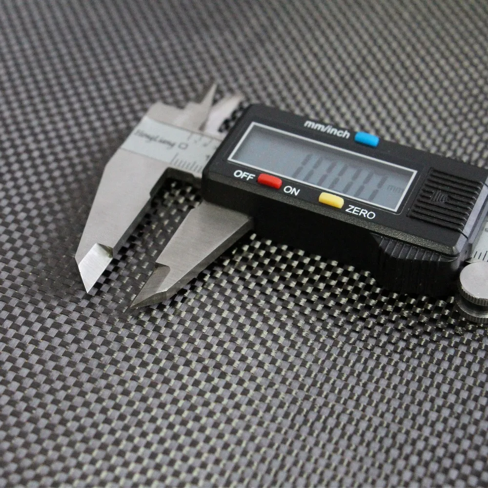 Free Shipping Carbon Fiber Fabric Cloth 3K 200g/m2 Plain Weave 1m length