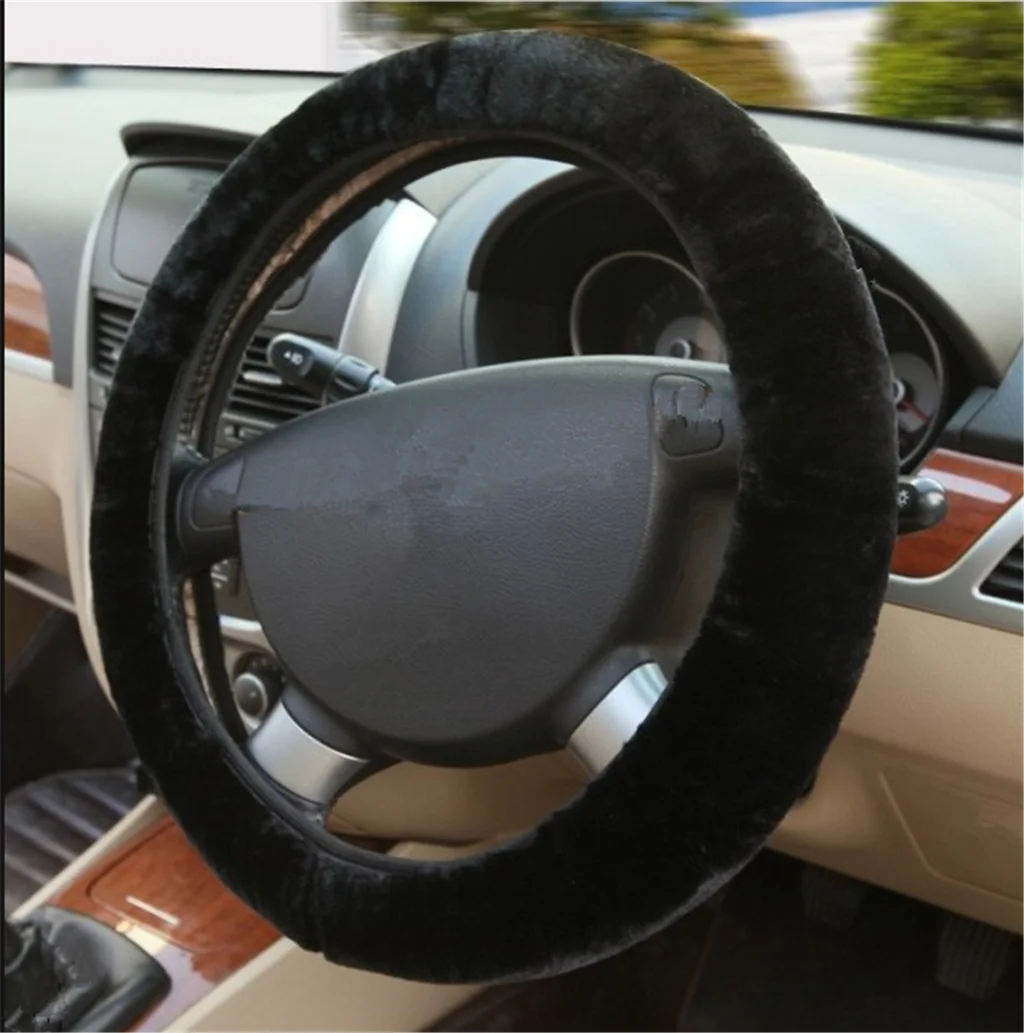 Car steering wheel cover plush super soft handle telescopic for Chevrolet Trailblazer Onix Tru Orlando Code Captiva Aveo Sail