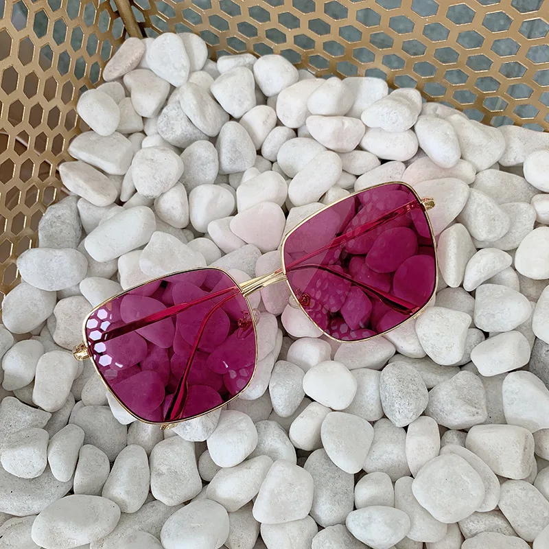 VWKTUUN Sunglasses Women Vintage Oversized Glasses Square Shades Metal Frame Womens Sunglasses UV400 Eyewear Ocean Lens Glasses