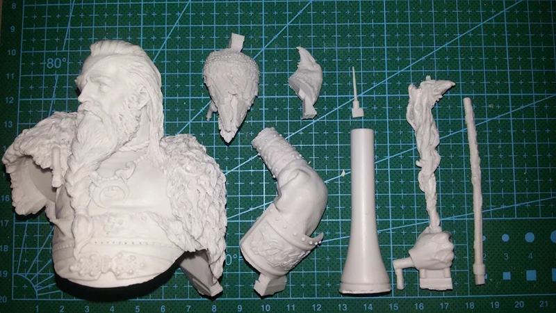 Unpainted Kit  1/ 10  Odin the ruler of Asgard bust  Historical  Figure Resin  Kit