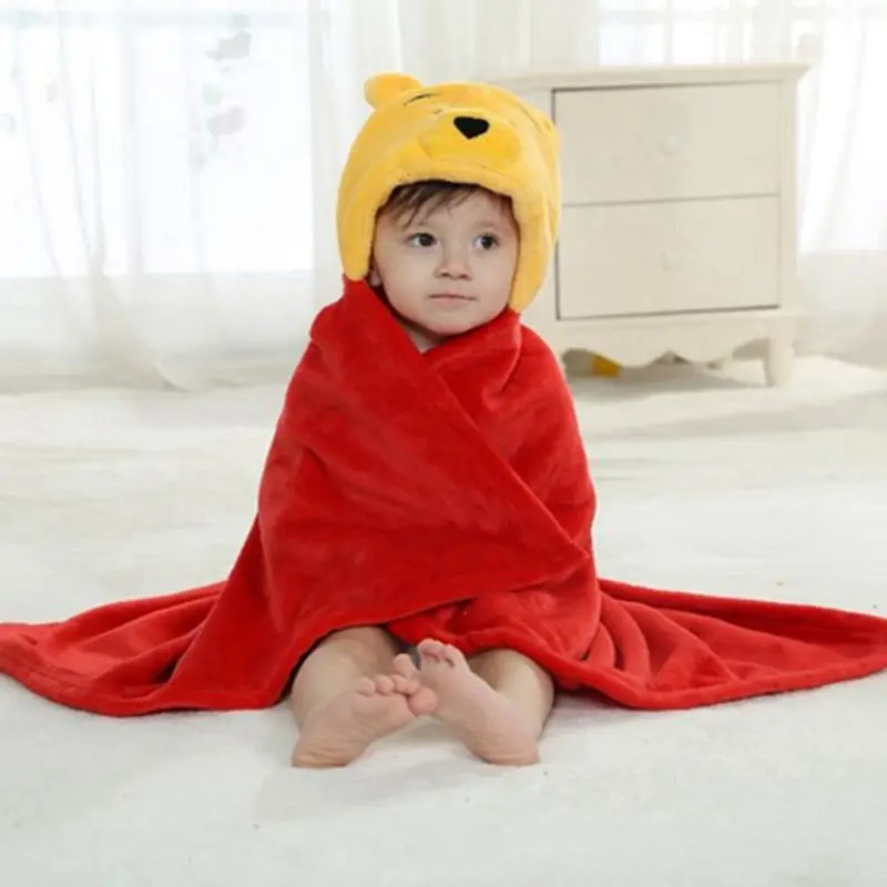 Winnie Bear Cartoon Baby Hooded Bathrobe Flannel pijamas infantil Sleeper Robe Newborn Gown