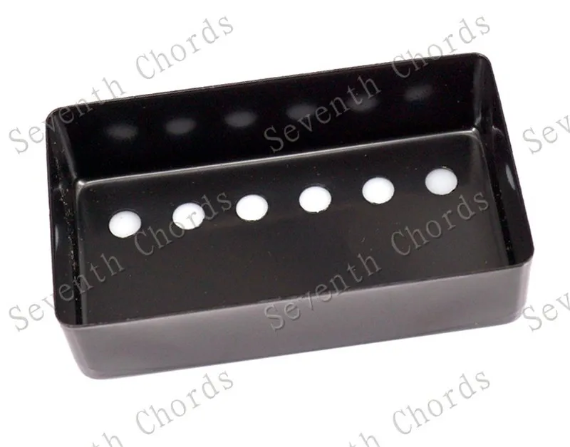 Ein Set mit 2 Stück Messing-Humbucker-Abdeckungen mit 6 Löchern und 6 Saiten für E-Gitarren-Zubehör, in drei Farben. – Detail 6