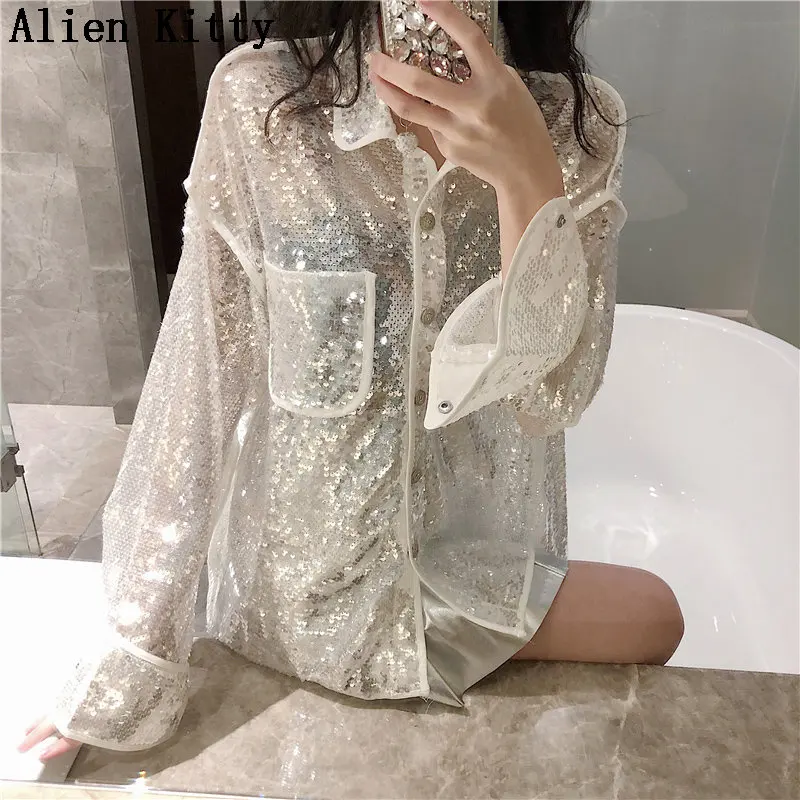 

Alien Kitty Casual Fresh Appliques Stylish Sequins 2021 Elegant Female Single Breasted Sweet Summer All-Match Simple Plus Shirt