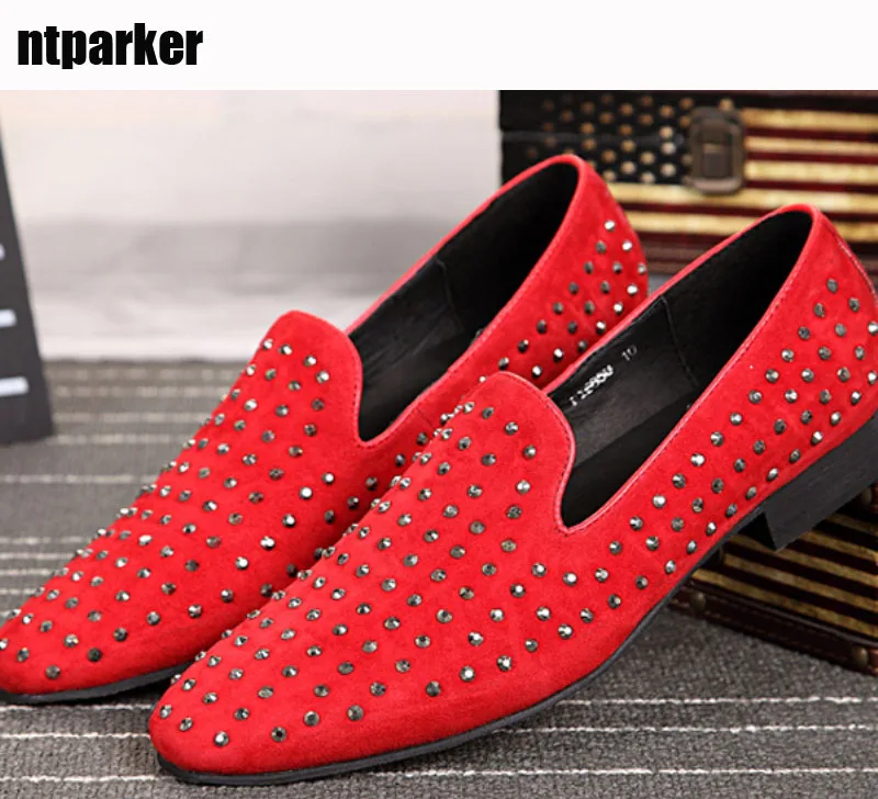 

Batzuzhi Fashion Men Shoes Rock Rivets Red Leather Dress Shoes Men Flats Comfortable Red Party and Wedding Shoes Men Chaussures