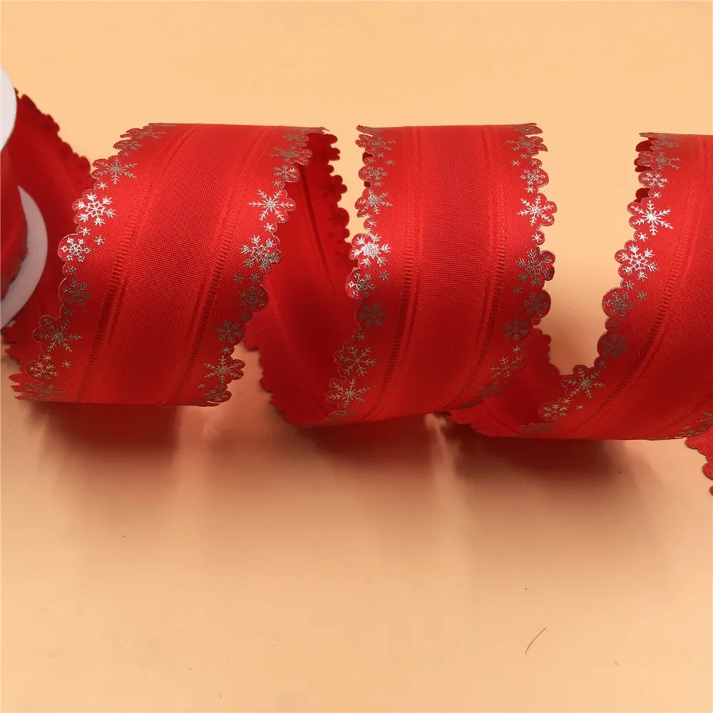 

38mm X 25yards Red Wired Christmas Ribbon with Silver Snowflake Edged for Gift Bow,Wedding,Tree Decoration,Wreath N1002