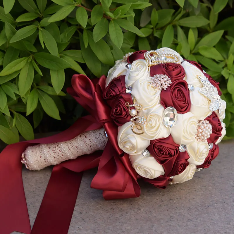 Flores de boda impresionantes, ramos de novia blancos para dama de honor, ramo de rosas artificiales para boda