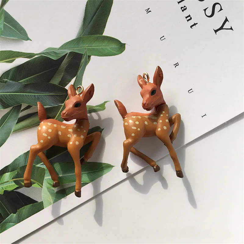 2pcs 3D Kawaii Sika Deer Simulation Animal Charms Pendants PVC Christmas Necklace Earrings Diy Jewelry Make C261