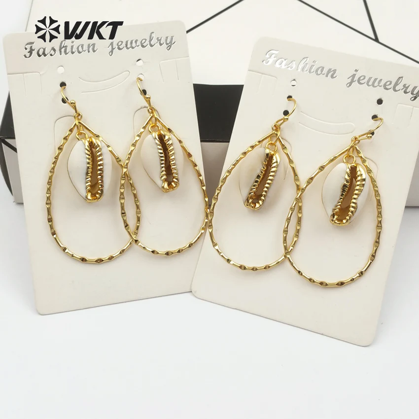 

WT-E446 WKT Fashion women earrings big size water drop metal hook with tiny gold color trim cowrie shell dangle earrings