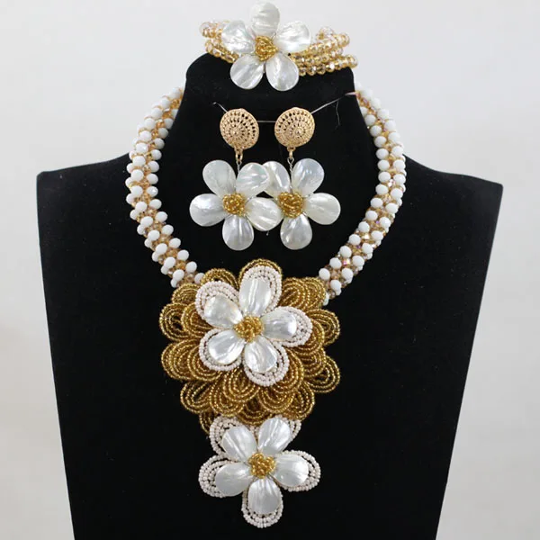 White Gold Floral Clusters Necklace Earrings Bracelet Set Elegant Lady Party Flower Pendant Necklace Set Free Shipping ABH327