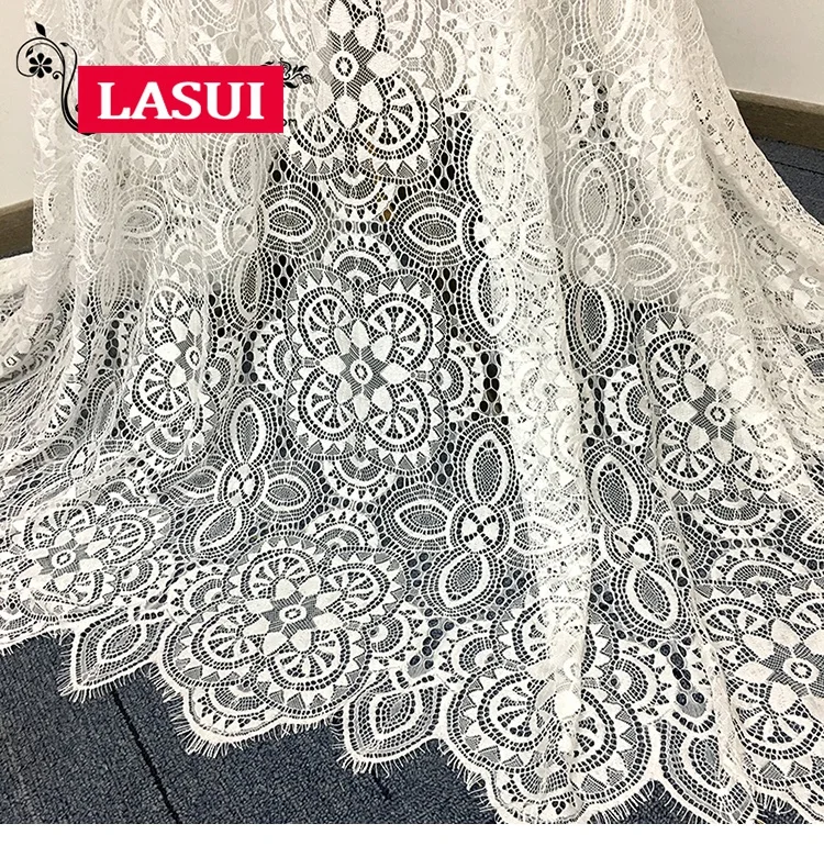 LASUI 3 Meter＝1 piece  C0302  retro pattern DIY wedding dress veil bridal jewelry decoration retro Eyelash French Lace Fabric