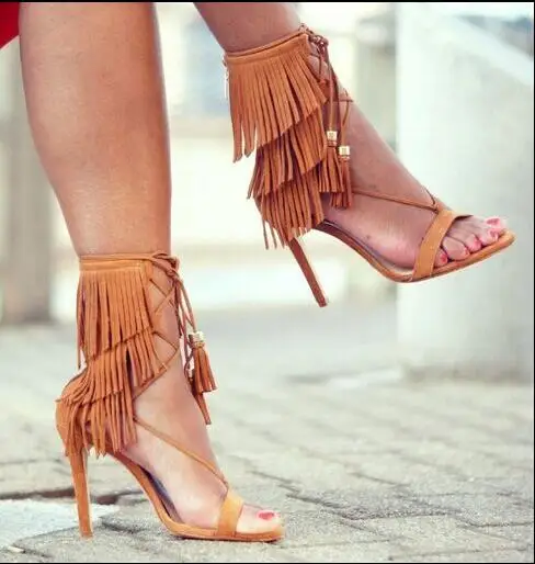 Summer 2017 Hot New Fashion Women Sexy Brown Gray Color Gladiator Rome Fringed Tassel Lace Up Stiletto Heels Party Sandals