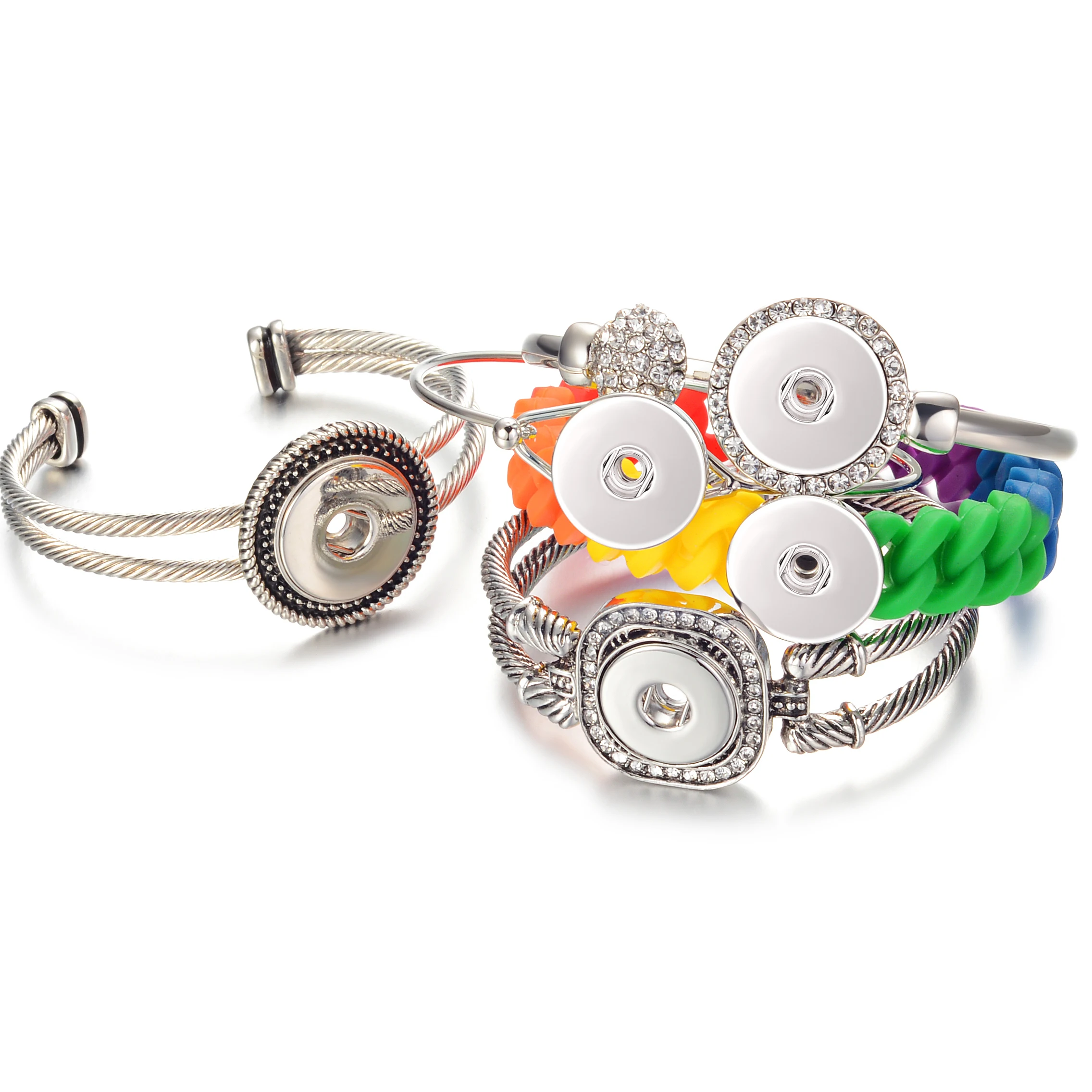 

10 шт./лот Vocheng Кнопка оснастка ювелирной Подвески браслет для женщин медь материал подходит 18 мм Кнопка подвески 2 Цвета NN-555 * 10