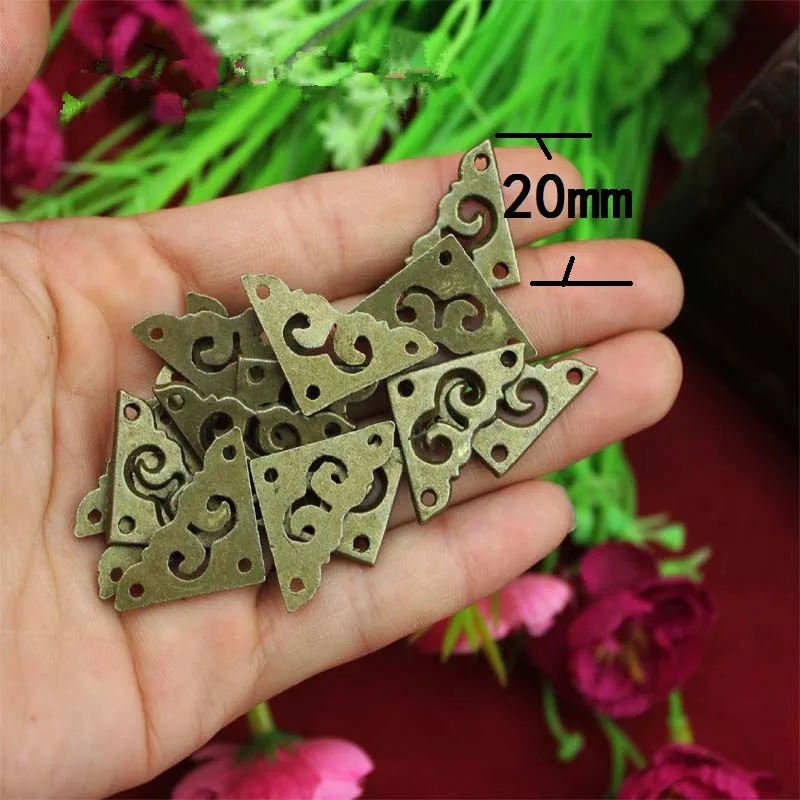 Zinc Alloy Triangle Flower Wraps Cabochon Ancient Bronze Flatback Metal Embellishments Scrapbooking For Wooden Box DIY,20mm,4Pcs