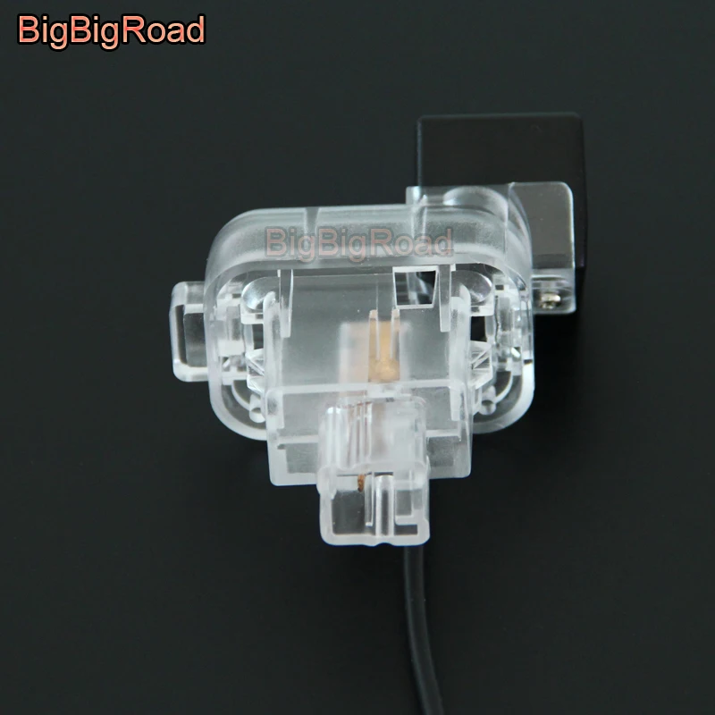 

BigBigRoad Car Intelligent Dynamic Trajectory Tracks Rear View Camera For Mazda 3 6 Axela Hatchback CX4 2013 2014 2015 2016 2017