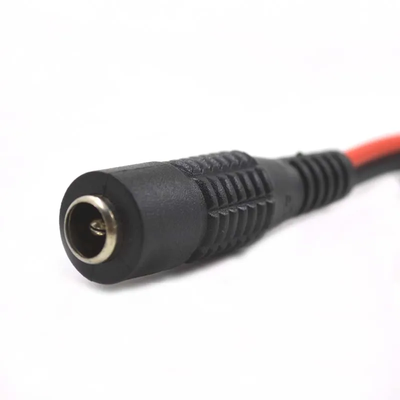 5,5 / 2,1 mm DC 12 V weiblicher Netzteilanschluss 30 cm Verlängerungskabel für CCTV / LED / Licht