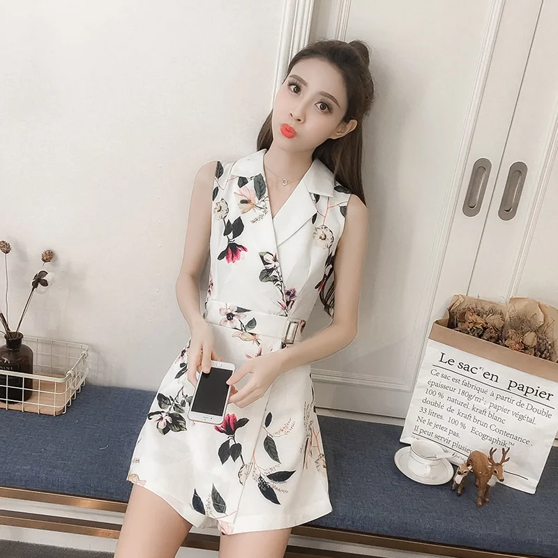 ฤดูร้อนสั้น Jumpsuit 2019 VINTAGE Floral พิมพ์ผู้หญิง Playsuit Lapel เปิดลงคอ Elegant Jumpsuits สำหรับผู้หญิง 2019 DD2086