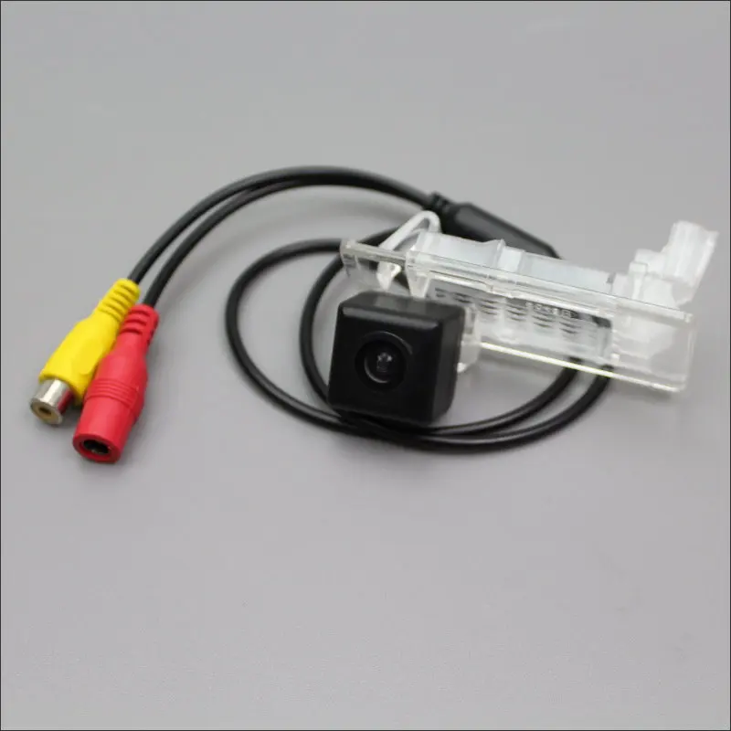 Para Skoda Rapid 2015-2019 estacionamiento de coche vista trasera adaptador de cámara RCA HD CCD CAM OEM pantalla Kit de actualización de imagen de marcha atrás
