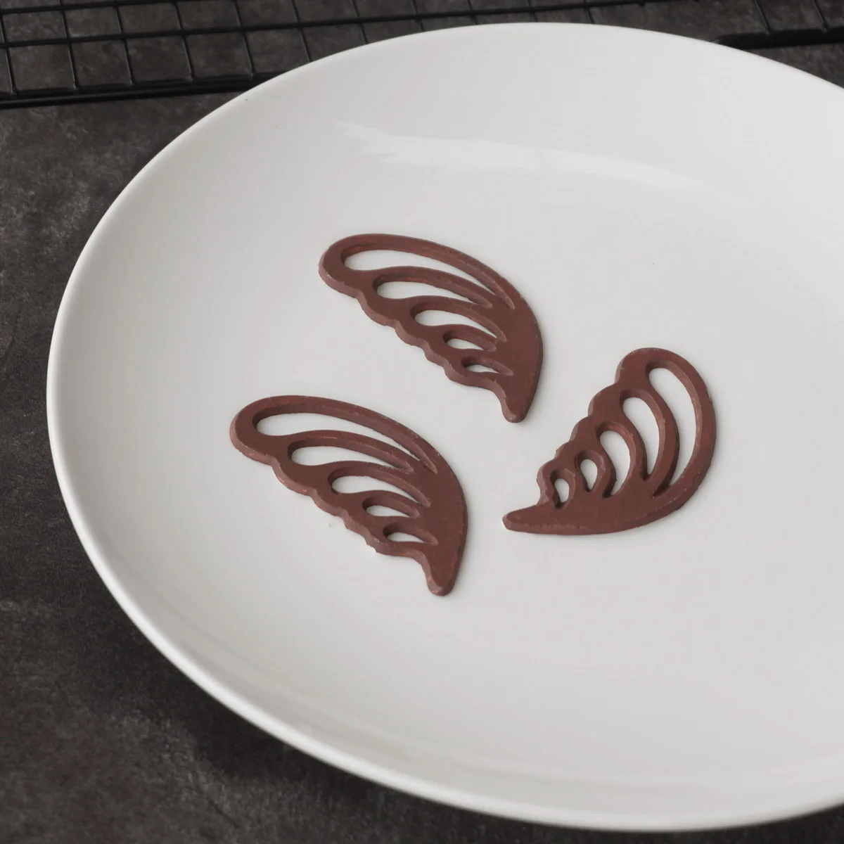 Wings Shape Silicone Mold Cake Decorating Lovely Hollow Out Wing Chocolate Transfer Sheet Mould Baking Stencil Chablon