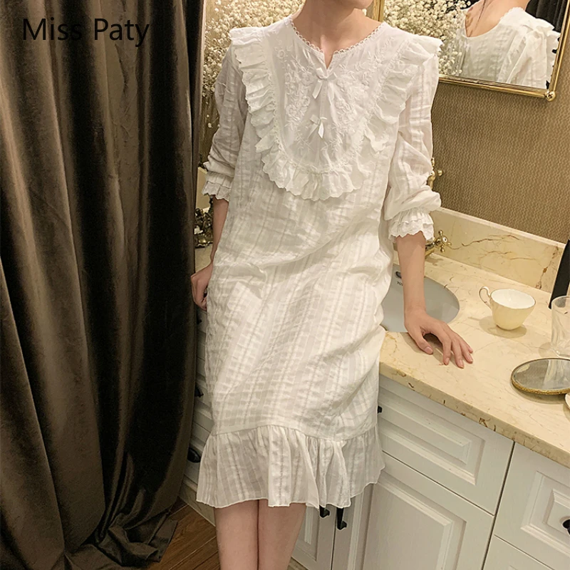 

sexy night long shirt home lingerie princess dress vintage embroidery sleep wear nightie nightgown cotton plus size for women