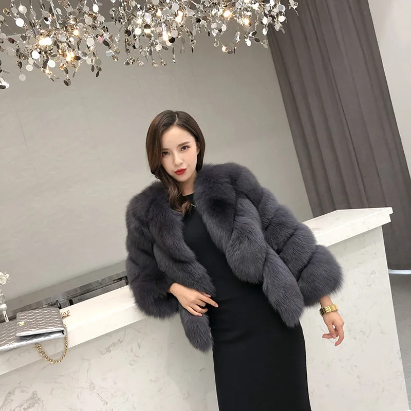 Musim Dingin Bulu Mantel Korea Perempuan Pendek Mantel Ukuran Besar 4XL Bulu Imitasi Mantel Pendek Wanita Faux Fox Mantel Bulu