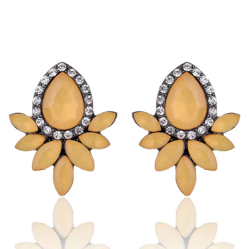 Sweet Metal with Gems Ear Stud Earrings For Women Girls Christmas Party Fashion Earrings Rhinestone Acrylic Gift Jewelry