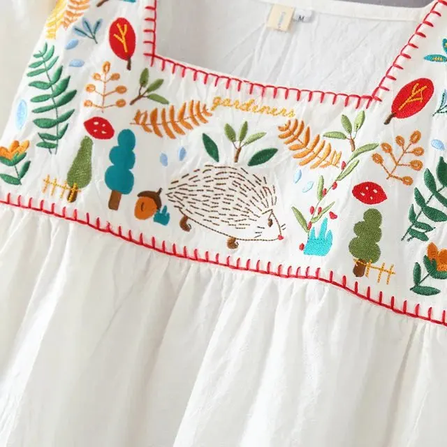 Mori Girl Leaves Gardener Hedgehog Embroidery Floral Ethnic Vintage White Boho Hippie Blouse Loose Tops Blusa Feminina Hot Sale