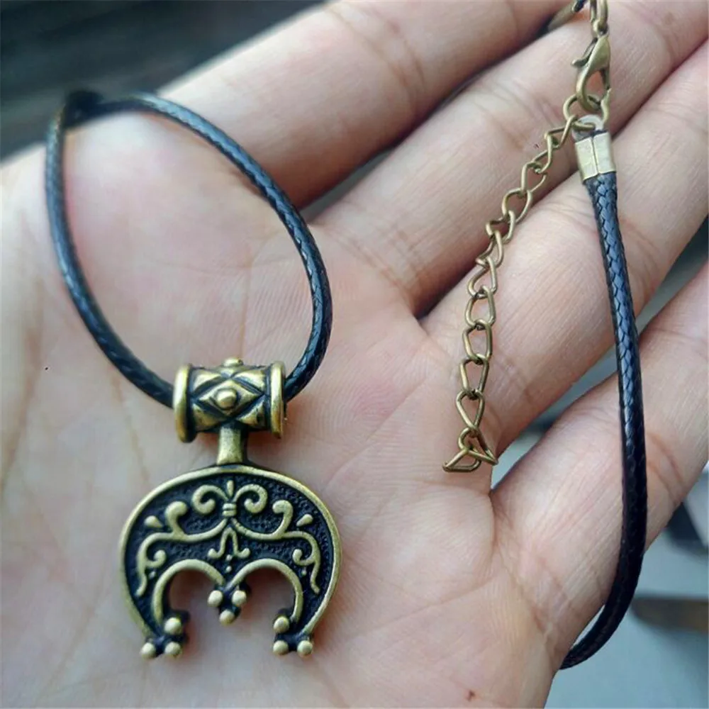 Norse Viking jewelry Slavic Lunula Crescent Moon Pendant Lunitsa Slavic Pendant Necklace Love Fashion Jewelry Christmas Gifts