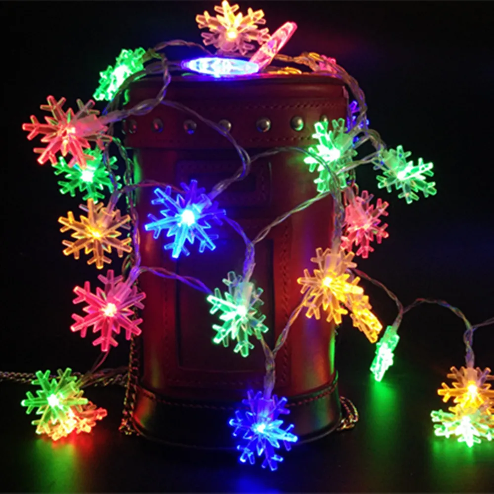 

YIYANG 9 Colors 4m 40 leds Battery Operated Snowflake LED Holiday Decoration Christmas Xmas Wedding Light String Copos de Nieve