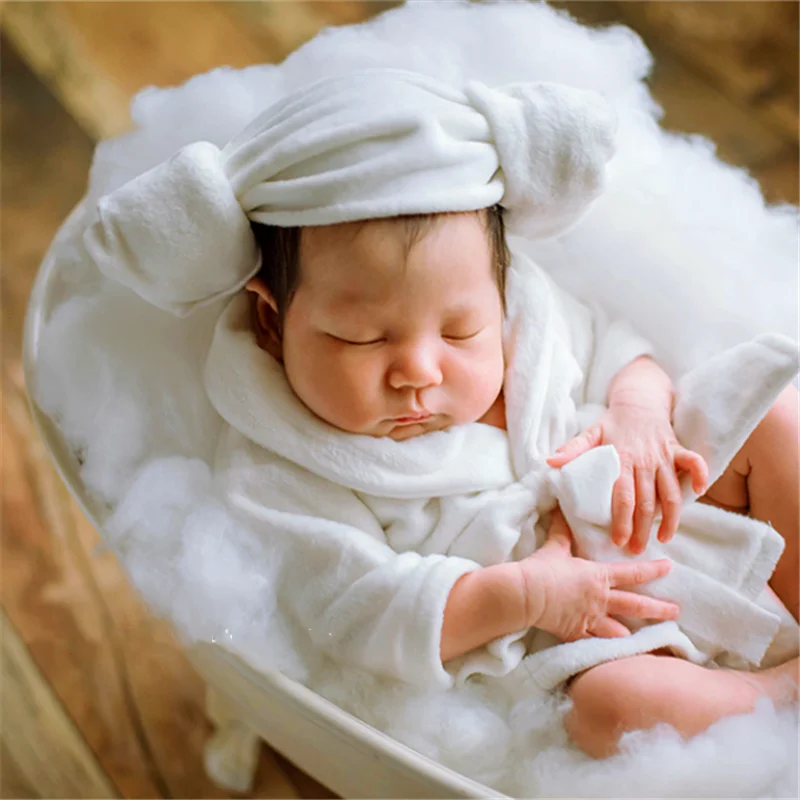 Newborn Photography Props Infant Bathrobe Backdrop Basket Stuffer Cotton Yellow Duck Toy Decoration Accessories