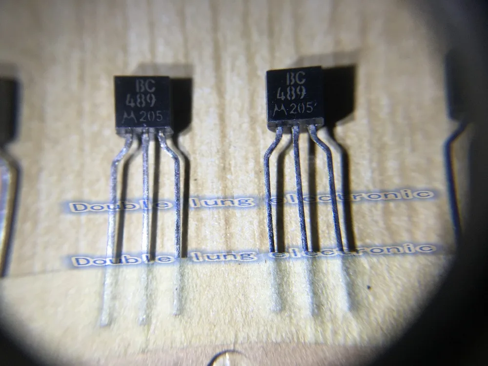 Come Programmare un Microcontrollore: Guida Completa per Principianti e Esperti