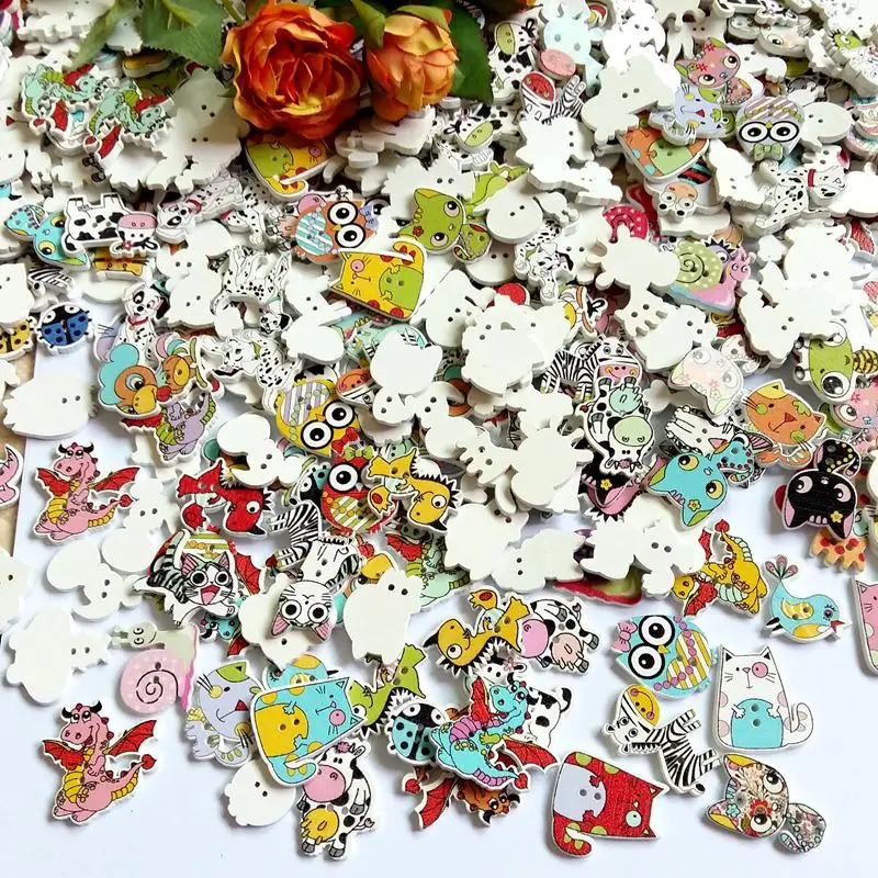 50pcs/lot Random Mixed cartoon buttons for Decorative Crafts accessories Scrapbooking 2 Holes Wood Buttons