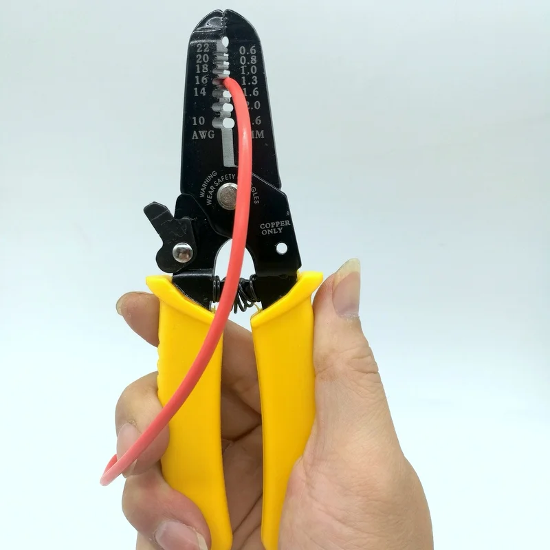 Multi-purpose Precision Wire Stripper Pliers AWG22-10 Cable Wire Stripping Cutter Hand Tools Automatic Wire Stripper 0.6-2.6MM