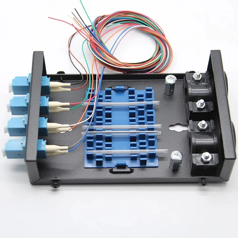 Caixa de terminação de fibra ótica de 8 núcleos, lc pigtail e adaptador spcc 4 portas, mini painel de remendo, ftth elink, 1.2mm de espessura, 2 peças