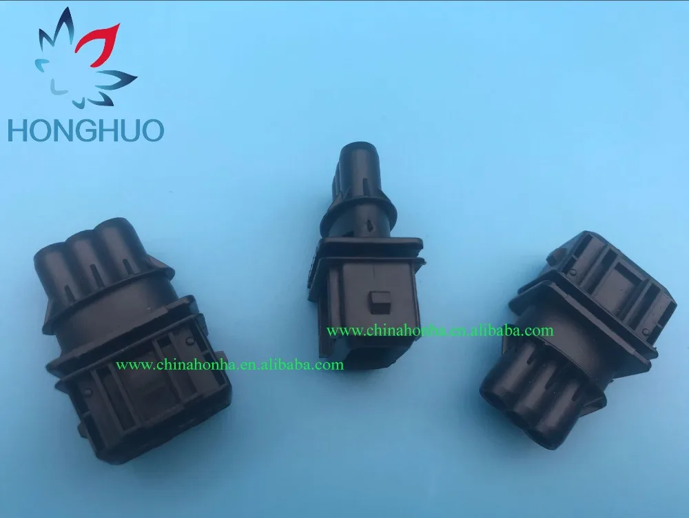 

Free shipping 3pin 3.5MM Car Fuel Injector Socket Plug auto DURITE MULTIPLE Male CONNECTORS JUNIOR POWER TIMER JPT CONNECTOR