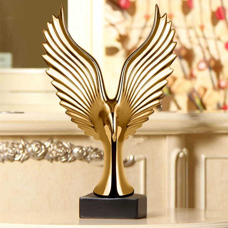 Golden/ Silver Creative Home Decor Eagle Wing Abstract Sculpture Decoration Figurine Decorative Resin Hawk Statue TV Background