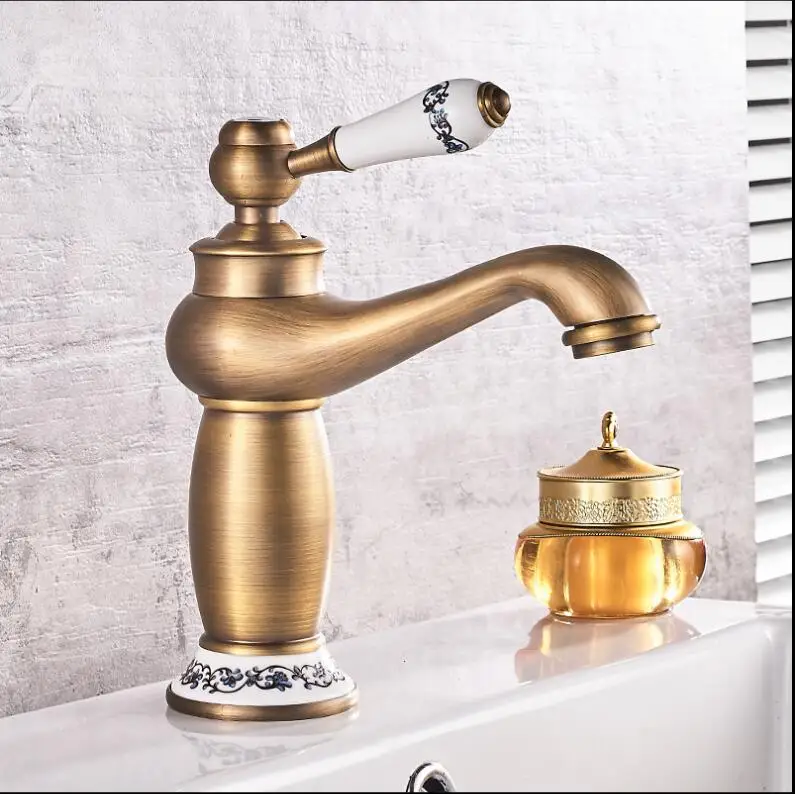 Basin Faucet Antique Brass Lamp Shape Bathroom Sink Faucet Single Handle Hole Deck Vintage Wash Faucet Hot Cold Mixer Tap Crane