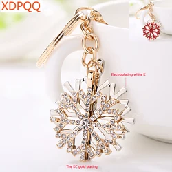 Creative jewelry key chain snowflake keychain ladies jewelry gift cute snowflake car pendant 2 colors