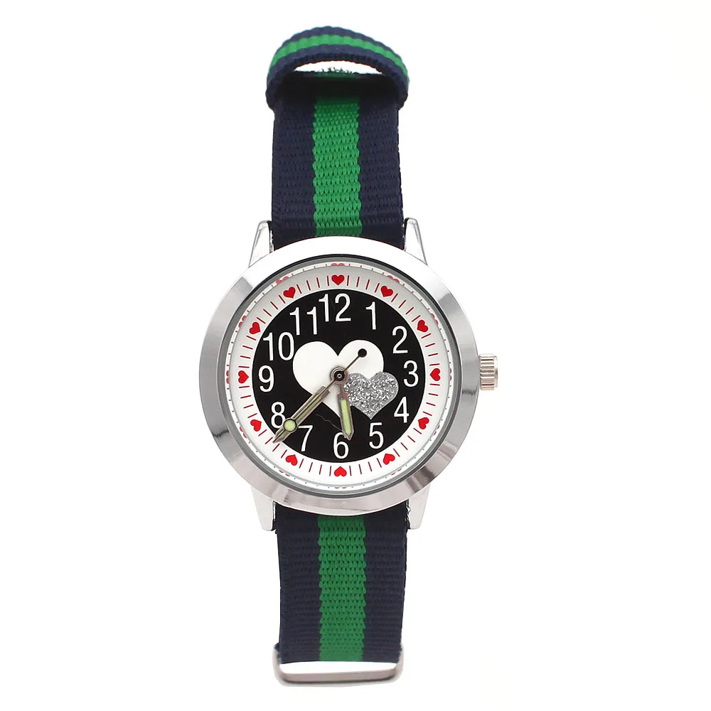 ساعة كوارتز للأطفال ، ساعة يد قماشية لطيفة للأولاد والبنات ، مع قرص قلب ، هدية للطلاب