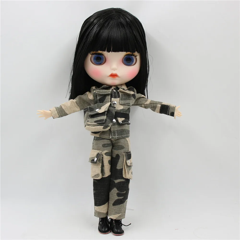 ICY DBS Blyth doll white skin joint body black hair Carved lips Mate face with eyebrows BL9601