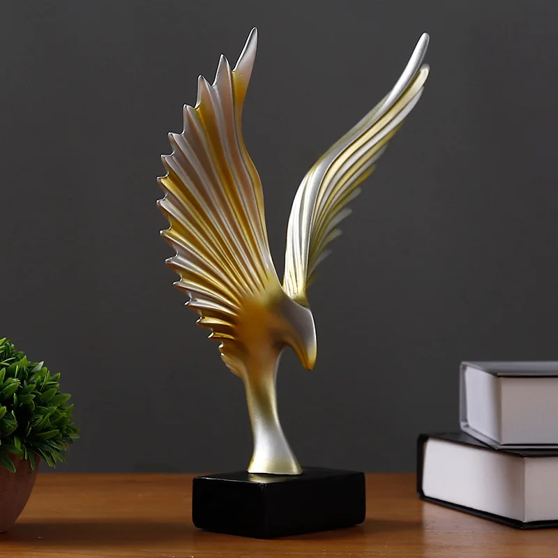 China Feng Shui resin auspicious successful commercial wealth Mirs wings sculpture/Dapeng Eagle Hawk Statue/Home Decor statue