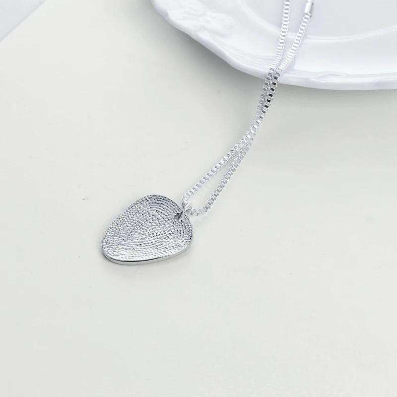 High Quality Letter Pendant Choker When  Words Fail Music Speaks Silver Necklace Guitar Pick collier femme jewelry collier anime