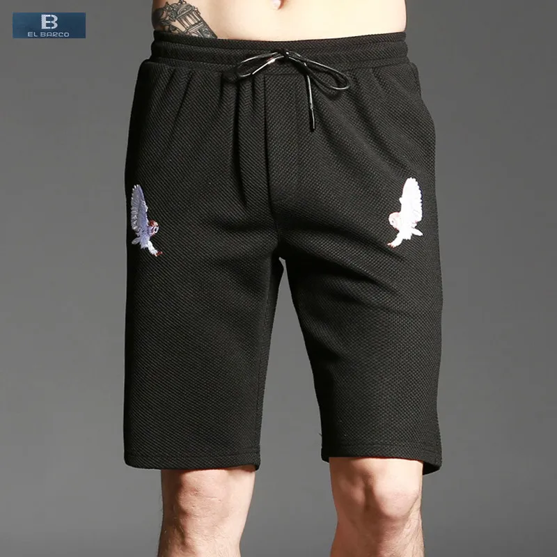 

[EL BARCO] 2017 New Arrival Cotton Men Summer Casual Shorts Bird Embroidery Knee-Length Pocket Solid Black Male Jogger Trousers