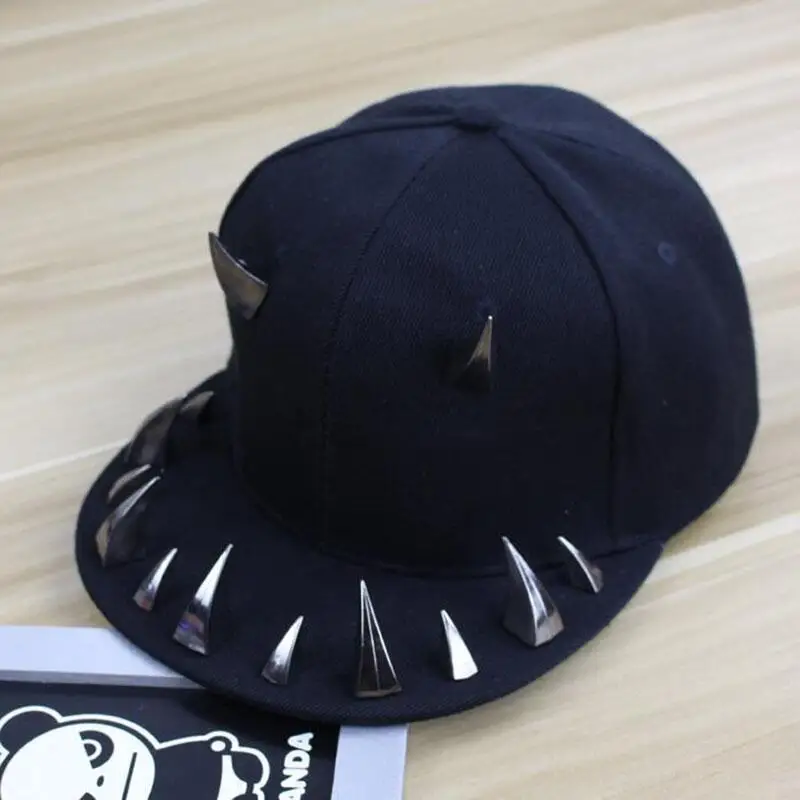 Wholesale Novelty Horn Snapback Caps Men Punk Snapback Baseball Caps Women Punk Horns Cap Hip Hop Hats boy girl 2 colors