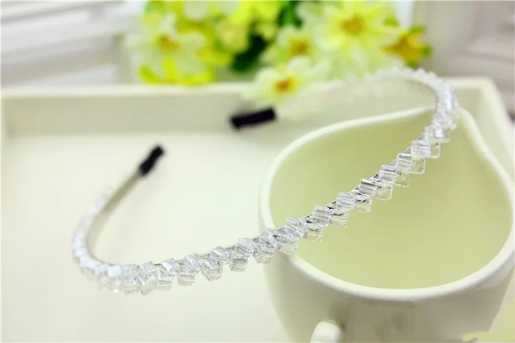 Fashion Girls Shiny Luxury Rhinestone Hair Band High Quality Diamond Hair Hoop Accessories for Women Crystal Headbands