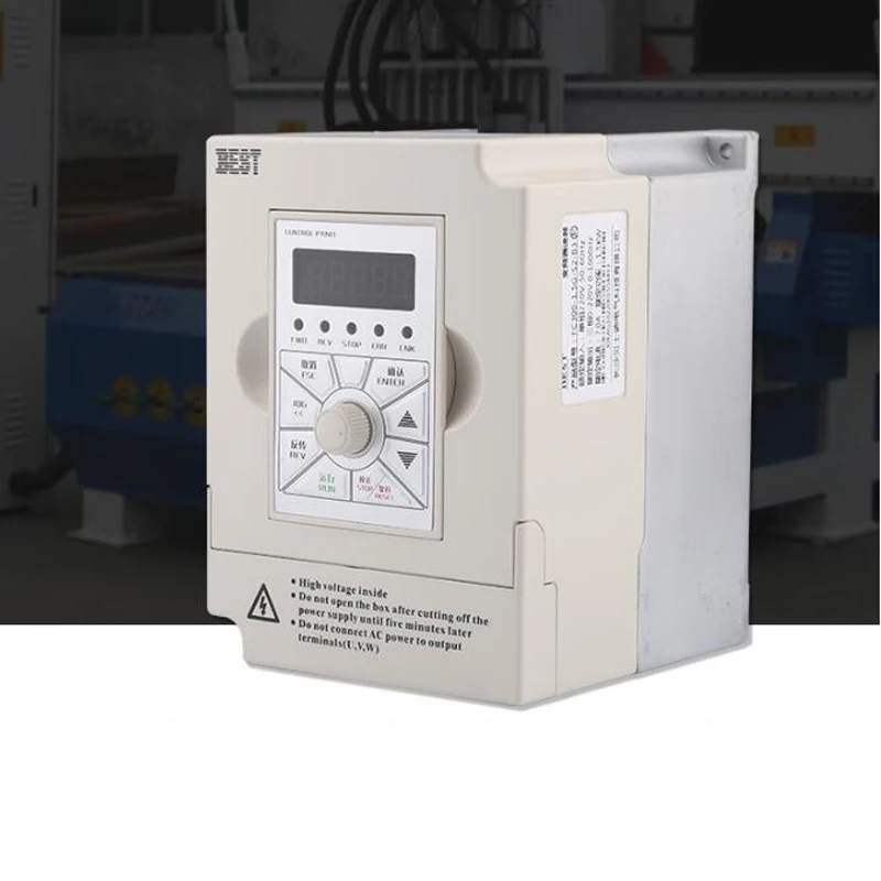 彫刻機インバータ 1.5kw 220 v/380 220v 彫刻機スピンドルモータ用インバータ 1.5KW